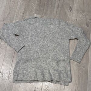 Abercrombie & Fitch Light Gray Women's Sweater